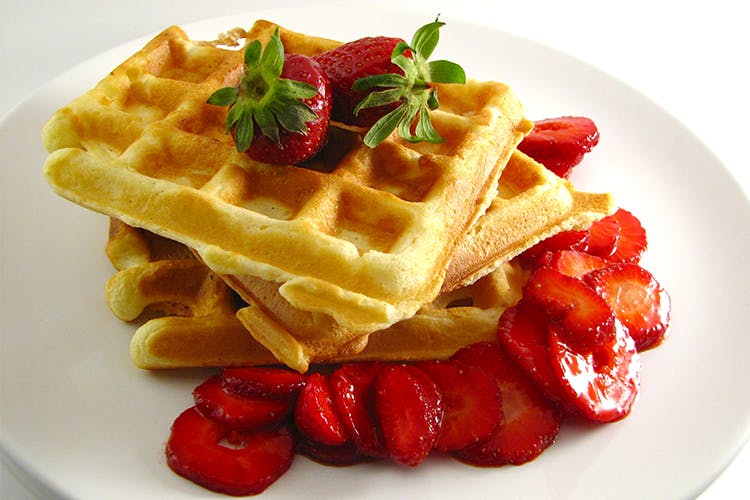 Dish,Food,Cuisine,Belgian waffle,Breakfast,Ingredient,Waffle,Meal,Produce,Staple food