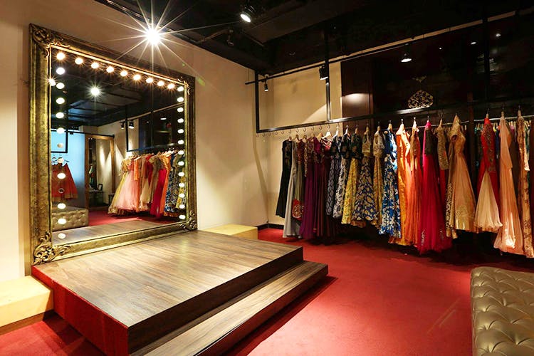 designer gown shops in mumbai