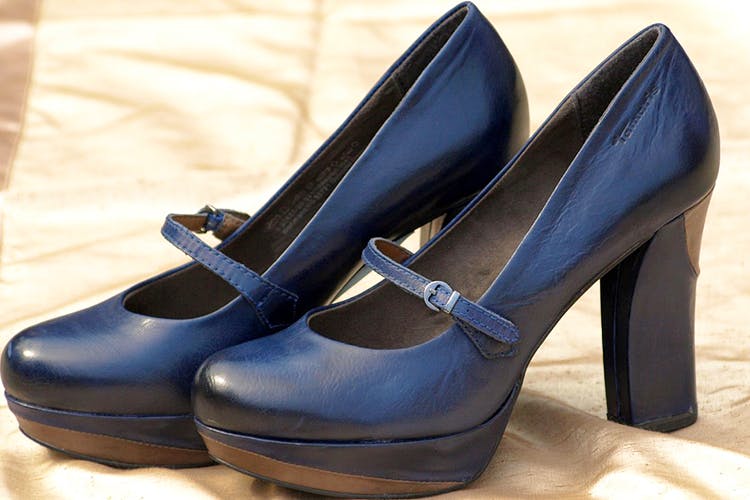 Footwear,High heels,Shoe,Basic pump,Mary jane,Electric blue,Court shoe,Leather