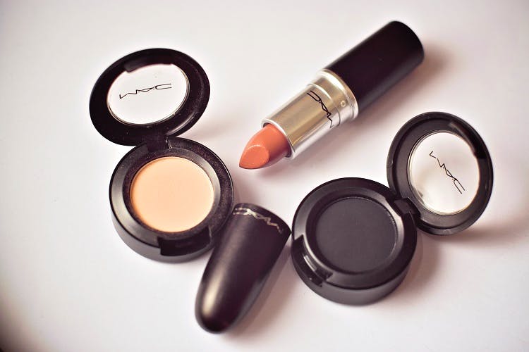 Cosmetics,Red,Beauty,Product,Lipstick,Pink,Material property,Beige,Peach,Eye shadow