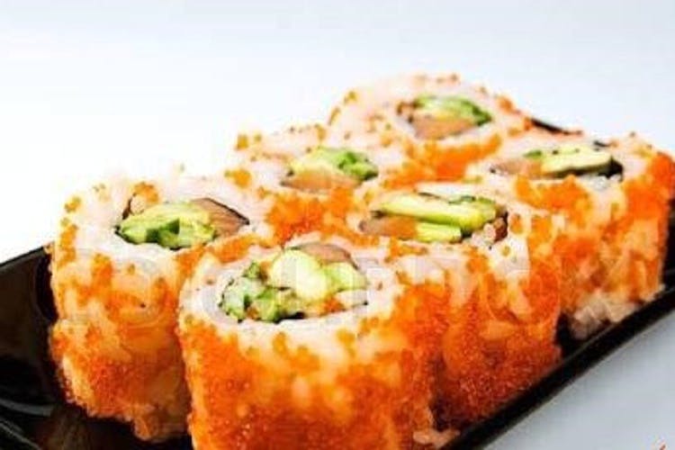 Dish,Food,Cuisine,Sushi,California roll,Ingredient,Garnish,Produce,Japanese cuisine,Recipe