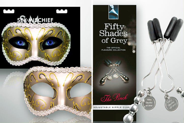 Mask,Masque,Headgear,Eyewear,Font,Personal protective equipment,Costume,Glasses,Silver,Mardi Gras