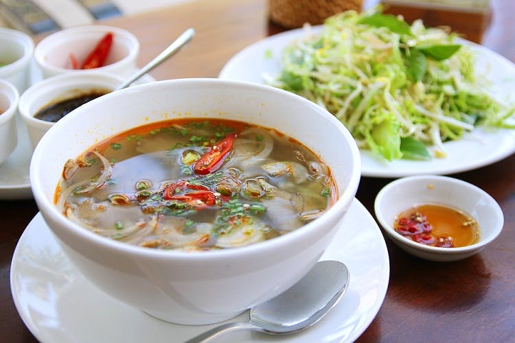 Dish,Food,Cuisine,Ingredient,Soup,Bánh canh,Produce,Pho,Chinese food,Asian soups
