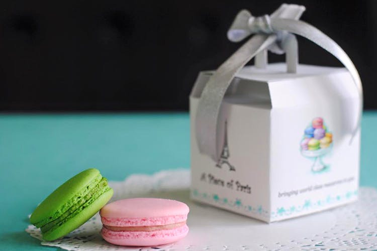 Macaroon,Product,Party favor,Wedding favors,Box,Packaging and labeling,Snack