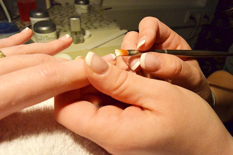 Nail,Finger,Hand,Nail care,Manicure,Cosmetics,Service,Nail polish,Thumb,Artificial nails
