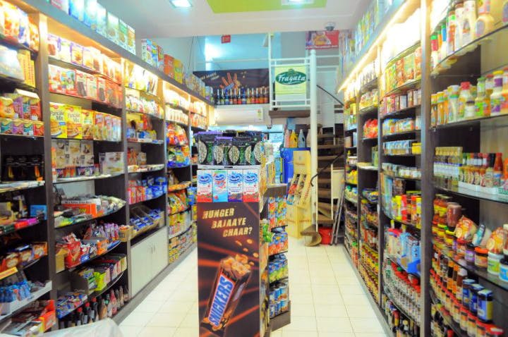 Supermarket,Retail,Convenience store,Product,Grocery store,Building,Aisle,Convenience food,Outlet store,Customer