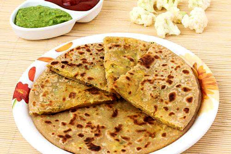 Dish,Food,Cuisine,Ingredient,Flatbread,Roti,Naan,Chapati,Produce,Paratha