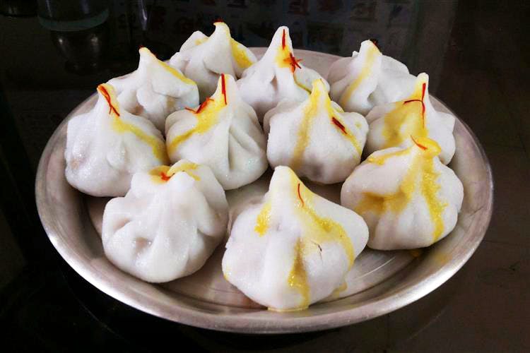 Dish,Food,Cuisine,Cha siu bao,Baozi,Dumpling,Jiaozi,Meringue,Dim sim,Ingredient