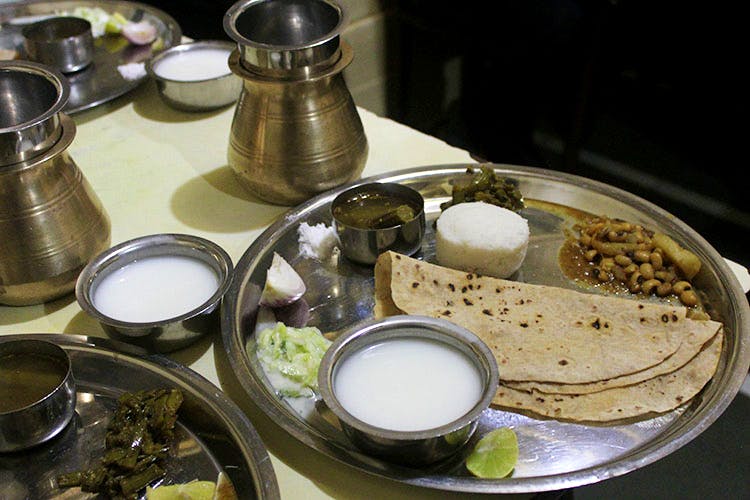 Cuisine,Food,Dish,Meal,Ingredient,Chapati,Roti,Indian cuisine,Breakfast,Dosa