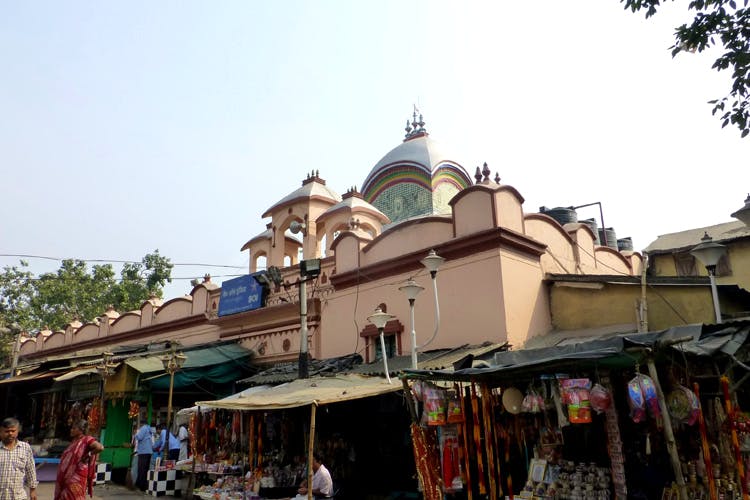 Bazaar,Building,Town,Market,Public space,Architecture,Human settlement,Hindu temple,City,Temple