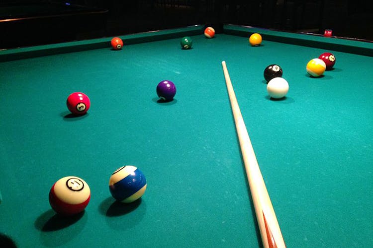 Play pool outlet near me