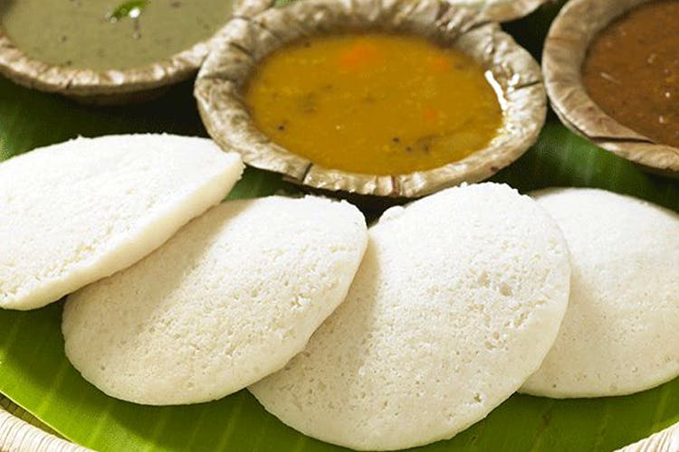 Cuisine,Food,Dish,Idli,Ingredient,Rice cake,Breakfast,Meal,Tamil food,Rice