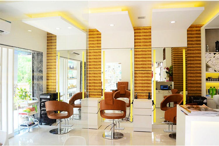 Lobs, Bobs Or Layers, Head To These 6 Salons In Gurgaon For