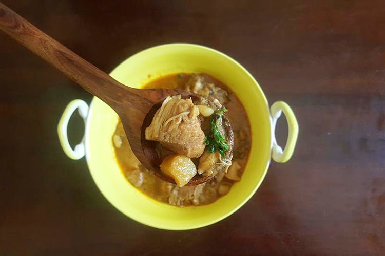 Dish,Food,Cuisine,Ingredient,Massaman curry,Produce,Curry,Korma,Recipe,Soup