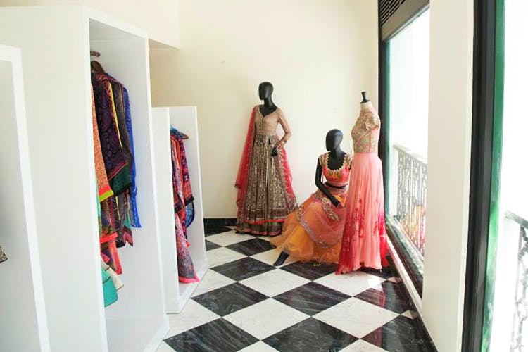 Catalogue - Dress House in Bhawanipur, Kolkata - Justdial