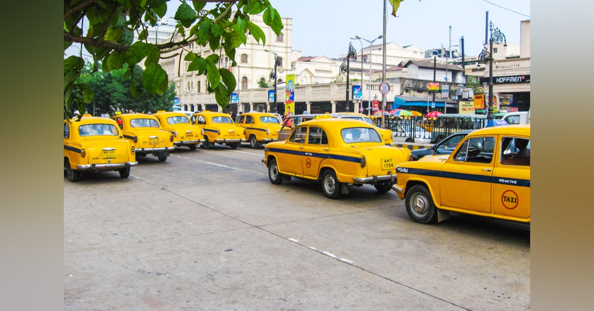 Kolkata Cab Service Move Over, Uber: You Can Now Use An App To Book Yellow Taxis