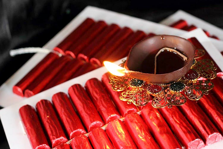 Red,Fashion accessory,Tobacco products