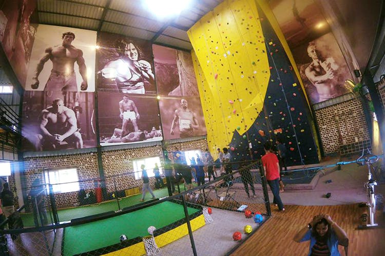 Leisure,Adventure,Bouldering,Recreation,Architecture,Building,Fun,Room,Interior design,Leisure centre