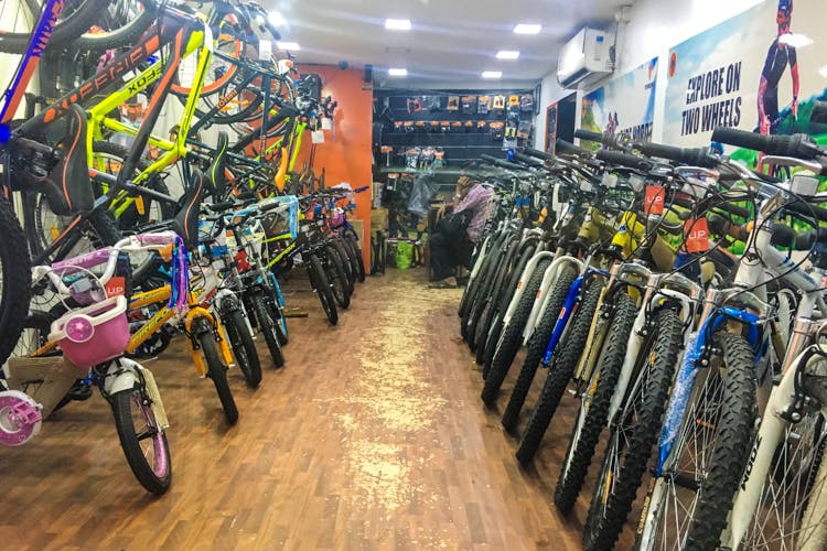 bentinck street cycle shop