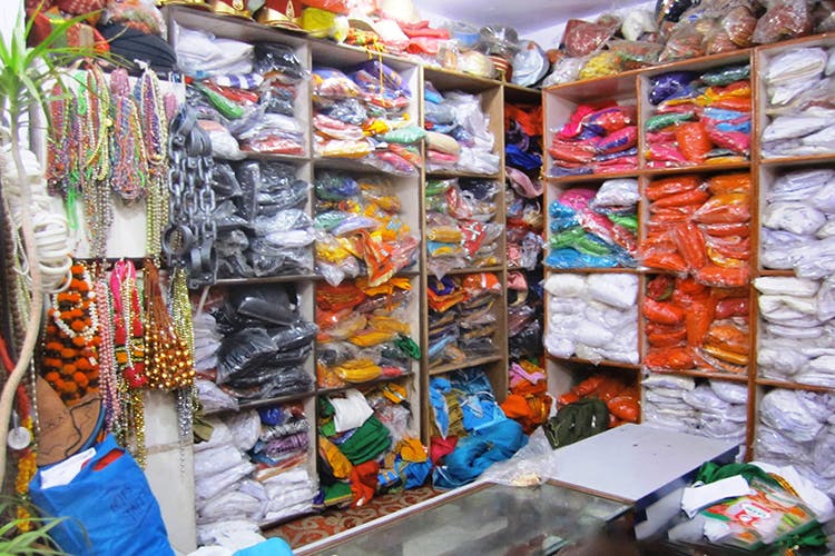 Selling,Plastic,Marketplace,Bazaar,Textile,Convenience store,Market,Souvenir