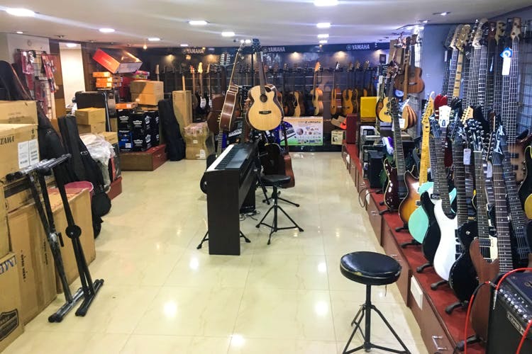 music shop near me guitar