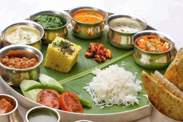 Dish,Food,Cuisine,Meal,Ingredient,Sadya,Lunch,Tamil food,Produce,Staple food
