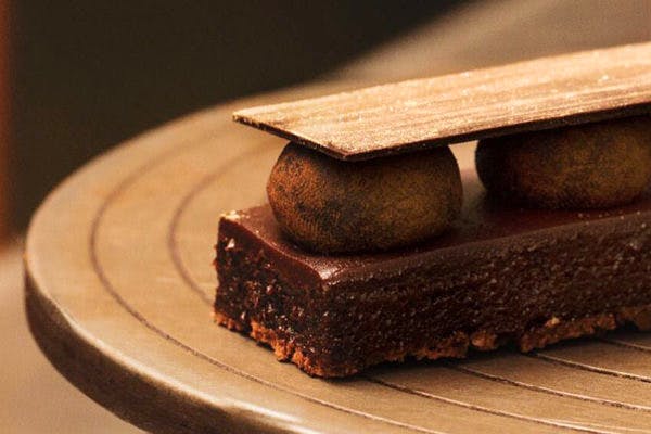 SANDY'S CHOCOLATE CAKE!! - Sweet & Savory Recipes
