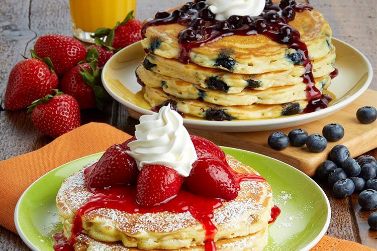 Dish,Food,Cuisine,Breakfast,Pancake,Meal,Ingredient,Dessert,Whipped cream,Sour cream