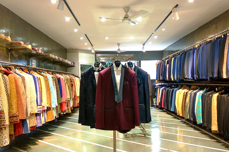 Suit Rentals In Pune | LBB Pune