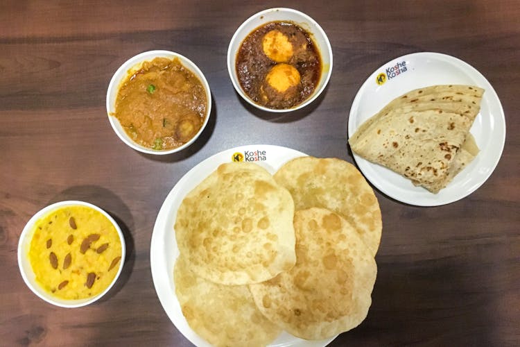 Dish,Food,Cuisine,Ingredient,Roti,Naan,Chapati,Indian cuisine,Bhakri,Sindhi cuisine