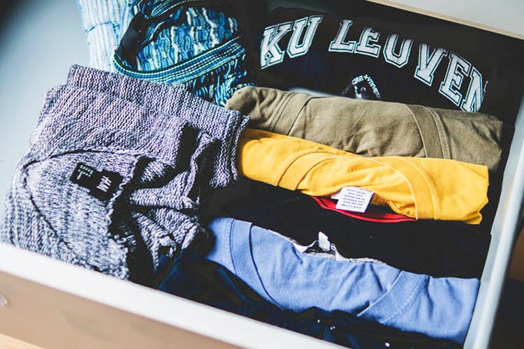 T-shirt,Room,Illustration,Textile,Font,Top,Linens,Sleeve,Shirt,Underpants