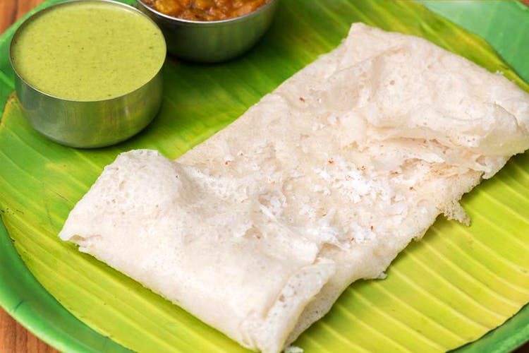 Dish,Food,Cuisine,Ingredient,Rice,Neer dosa,Banana leaf,Banana leaf rice,Indian cuisine,Produce