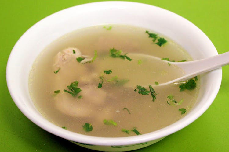 Dish,Food,Cuisine,Soup,Leek soup,Ingredient,Cream of mushroom soup,Velouté sauce,Asian soups,Avgolemono