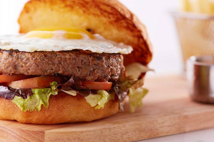 Dish,Food,Cuisine,Hamburger,Breakfast sandwich,Ingredient,Junk food,Fast food,Veggie burger,Buffalo burger