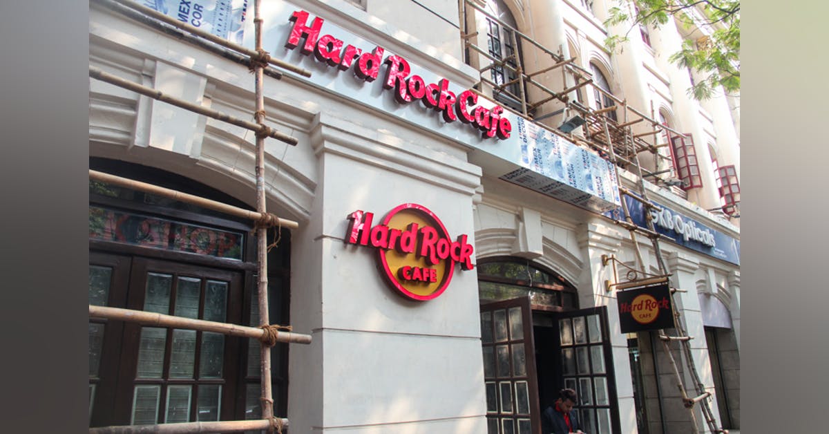 We Spotted A Hard Rock Cafe Sign We Got All The Deetz We Spotted A Hard Rock Cafe Sign We Got All The Deetz
