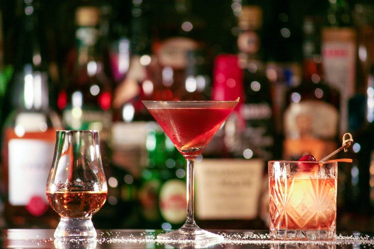 Drink,Alcoholic beverage,Classic cocktail,Liqueur,Distilled beverage,Cocktail,Alcohol,Bar,Wine cocktail,Daiquiri