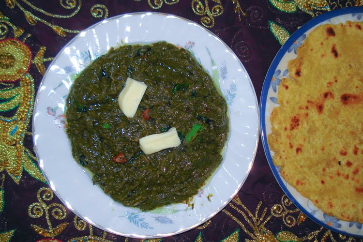 Dish,Food,Cuisine,Ingredient,Maniçoba,Saag,Indian cuisine,Vegetarian food,Mulukhiyah,Hyderabadi haleem