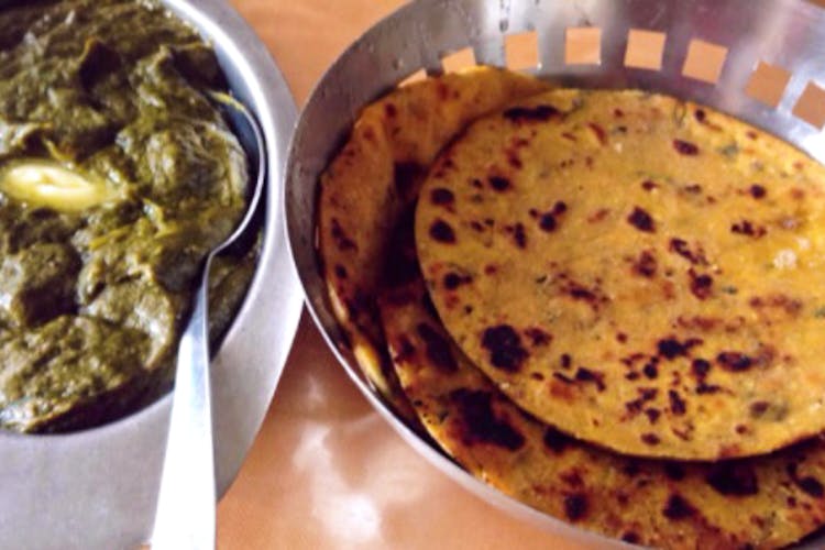 Dish,Food,Cuisine,Naan,Ingredient,Roti,Paratha,Chapati,Flatbread,Bhakri