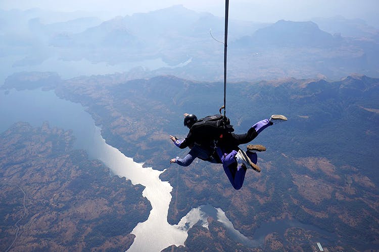 Adventurous Skydiving At Aamby Valley Near Pune | LBB