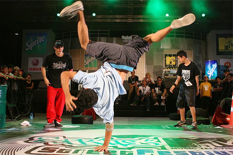 B-boy,Dance,Entertainment,B-boying,Performing arts,Hip-hop dance,Event,Street dance,Sports,Music