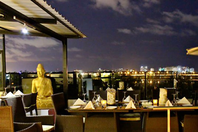 Azzuri Bay, Adyar Romantic Rooftop Restaurant | LBB, Chennai