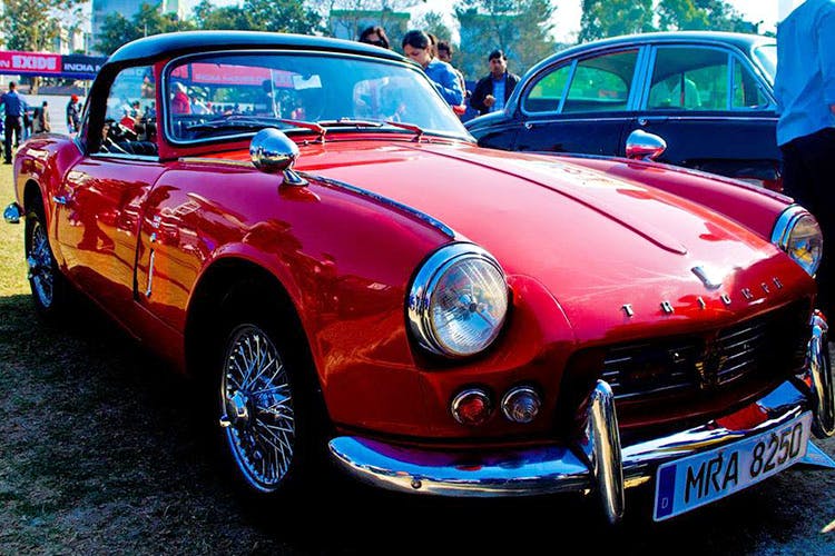 Here's Why You Need To Go For Kolkata's Iconic Vintage Car Rally LBB