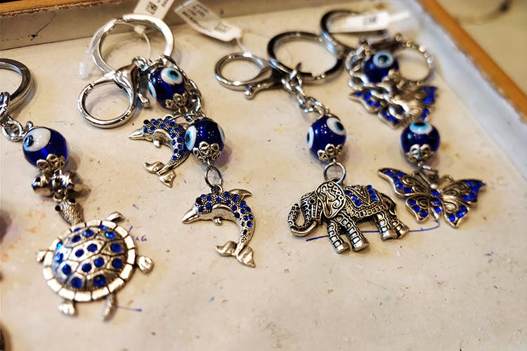 Keychain,Cobalt blue,Blue,Body jewelry,Fashion accessory,Turtle,Sea turtle,Jewellery,Silver,Silver