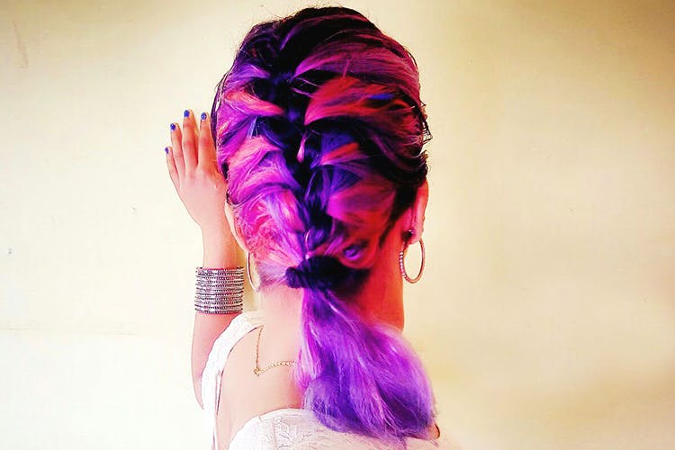 Hair,Purple,Hairstyle,Hair coloring,Pink,Violet,Beauty,Long hair,Shoulder,Magenta