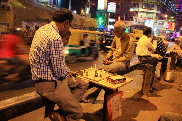 Chess Club  Meet some of the regular chess players and members of the  Gariahat Chess Club, under Kolkata's Gariahat flyover - Telegraph India