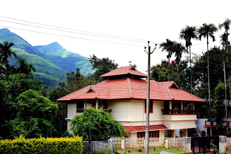 House,Home,Property,Sky,Hill station,Building,Tree,Architecture,Real estate,Rural area