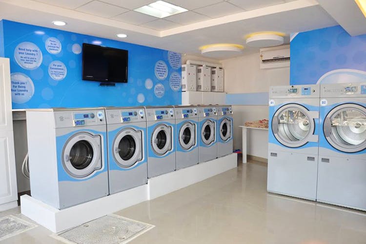 Coin operated laundromat on sale near me