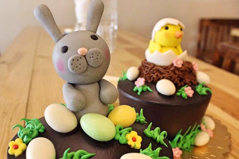 Food,Easter egg,Easter,Cake decorating,Sugar paste,Peeps,Easter bunny,Egg,Cake,Chocolate cake