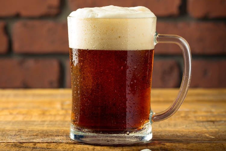 Beer glass,Drink,Pint glass,Beer,Alcoholic beverage,Pint,Root beer,Beer stein,Ale,Drinkware