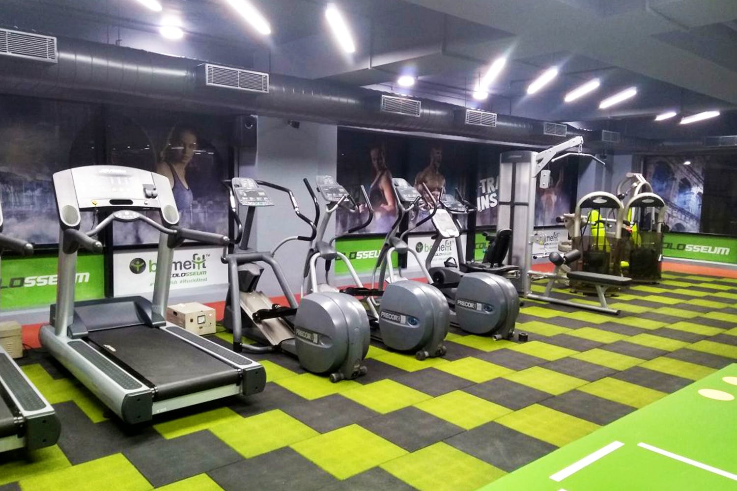 Gym,Room,Sport venue,Leisure,Exercise equipment,Physical fitness,Sports training,Flooring